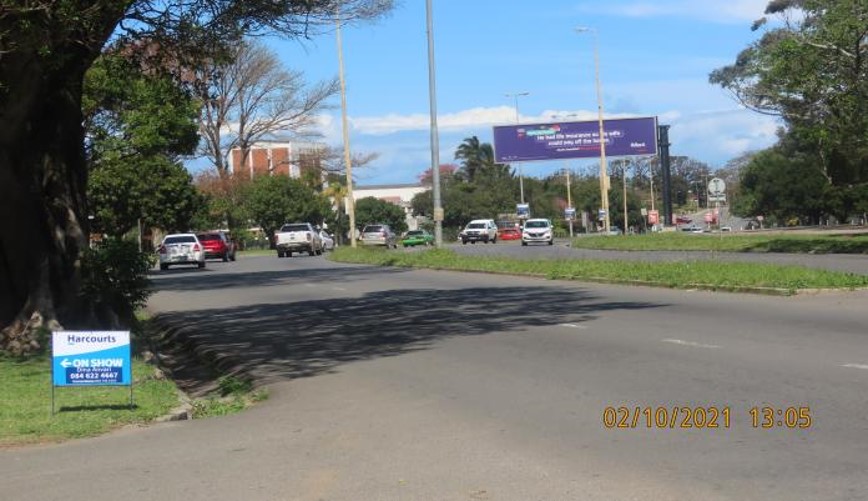 billboard advertising in East London, Union Road