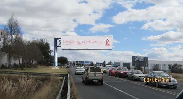 billboard in Witbank, Highveld Mall