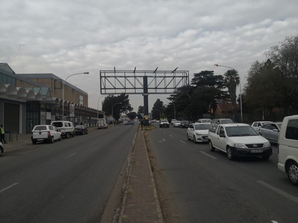 4,5m x 18m Leeupoort Taxi Rank boksburg